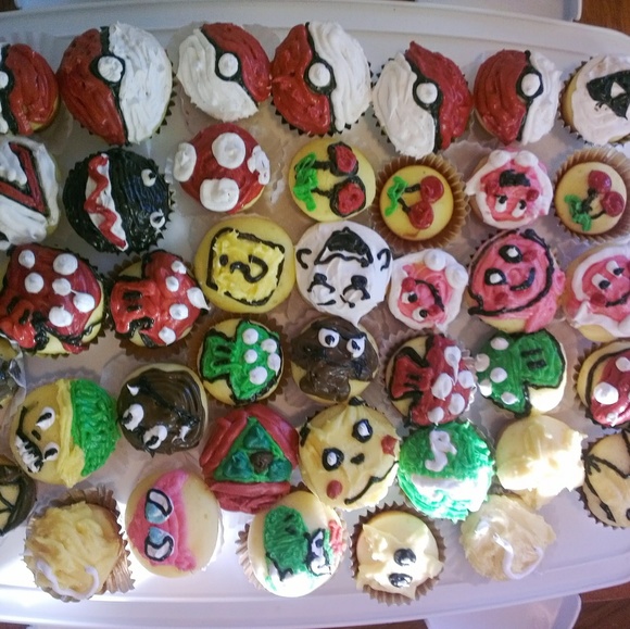 Meet your Posher, Leigh Lemmon - Picture 8 of 8